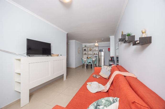  . - Villa Cleo Beach . (Photo Gallery) }}