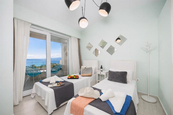  . - Villa Leo . (Photo Gallery) }}