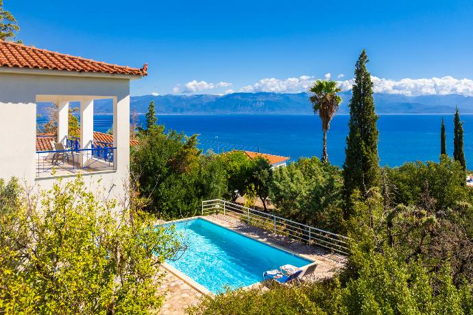 Beautiful villa with private pool and terrace with sea views . - Villa Cleo . (Photo Gallery) }}