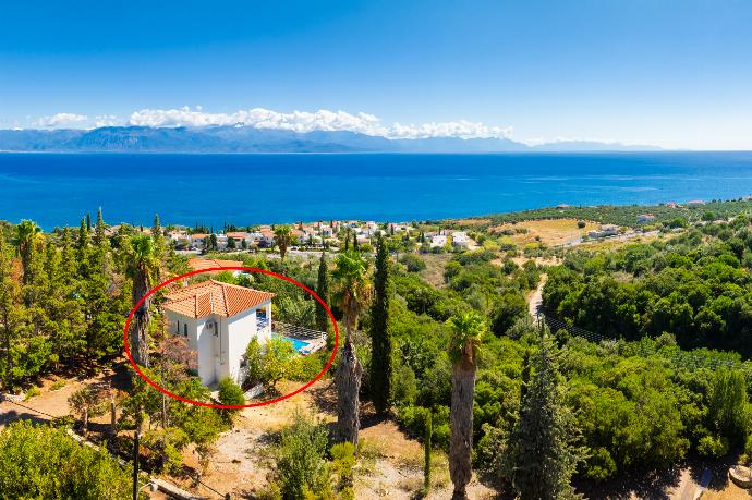 Aerial view showing location of villa . - Villa Cleo . (Photo Gallery) }}