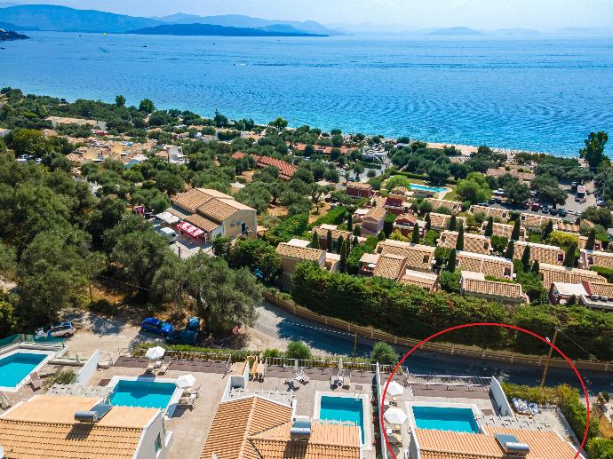  . - Villa Aglaia . (Photo Gallery) }}