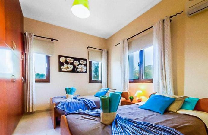  . - Villa Agnanti . (Photo Gallery) }}