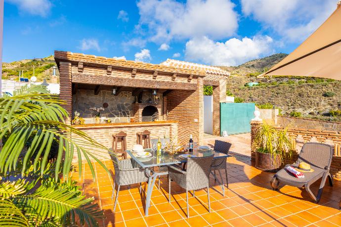 Terrace area . - Villa Alvarez . (Photo Gallery) }}