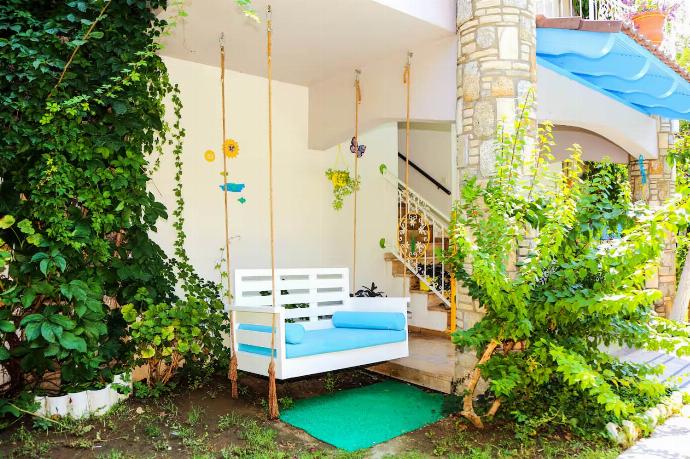  . - Villa Garden Island . (Photo Gallery) }}