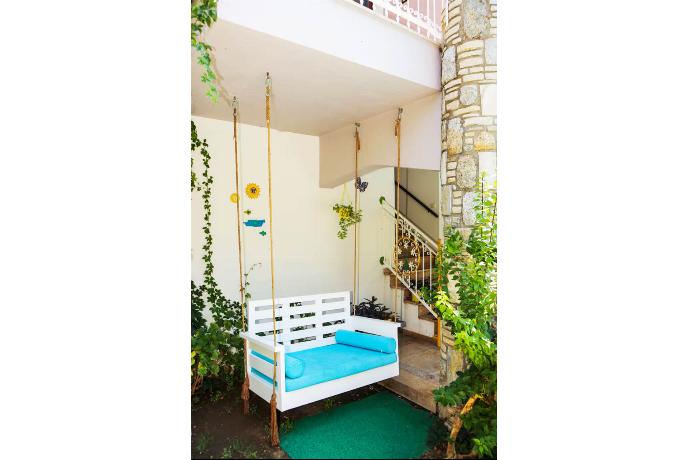  . - Villa Garden Island . (Photo Gallery) }}