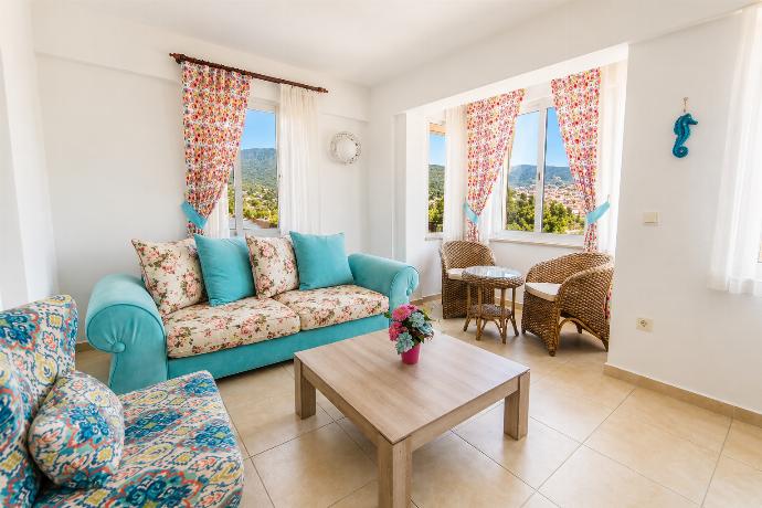  . - Villa Garden Island . (Photo Gallery) }}