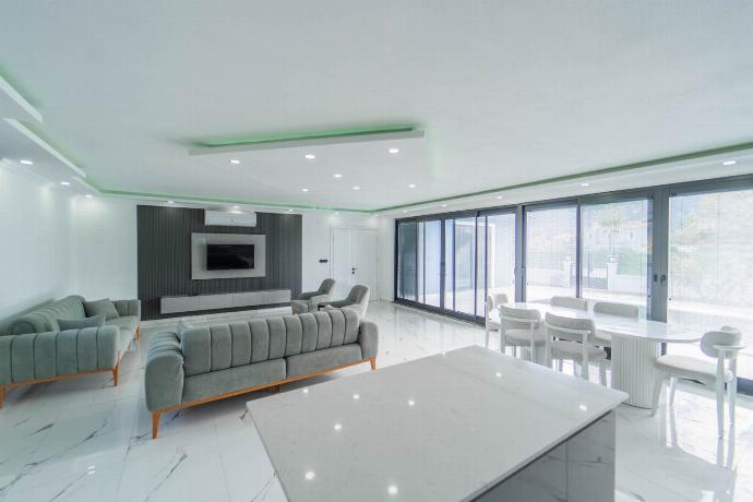  . - Villa Grand Yasar 5 . (Photo Gallery) }}