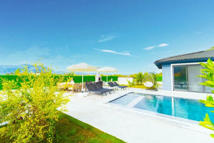  . - Villa Grand Yasar 5 . (Photo Gallery) }}