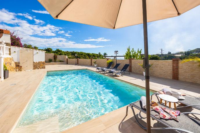 Private pool and terrace . - Villa Los Naranjos . (Photo Gallery) }}