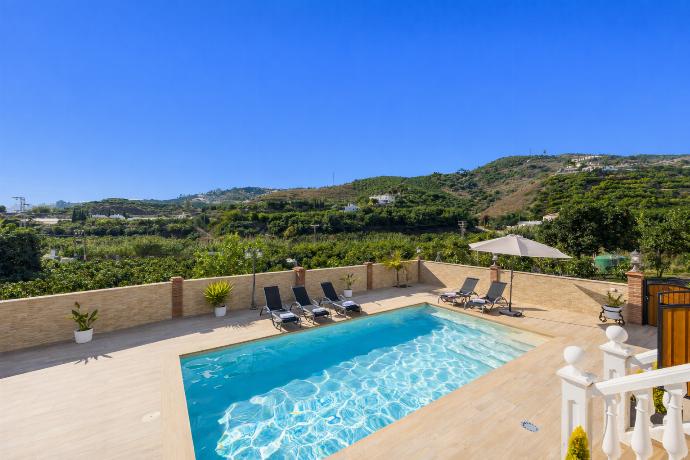  . - Villa Los Naranjos . (Galería de imágenes) }}