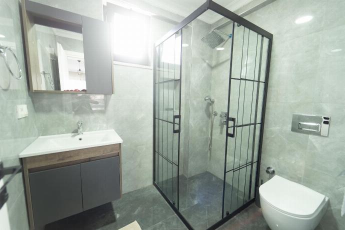  . - Villa Ana . (Photo Gallery) }}