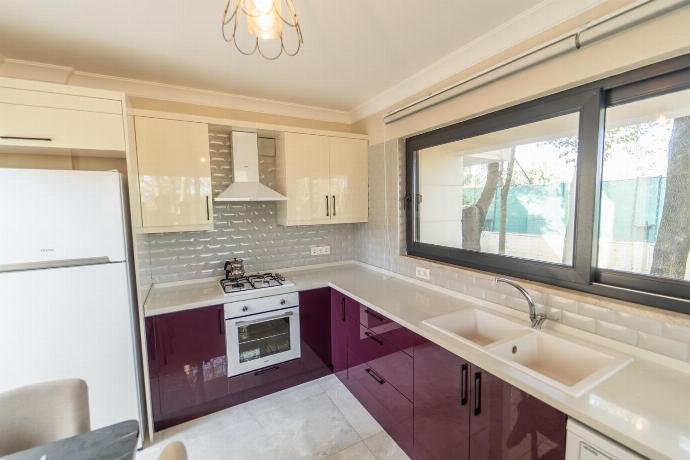  . - Villa Ana . (Photo Gallery) }}