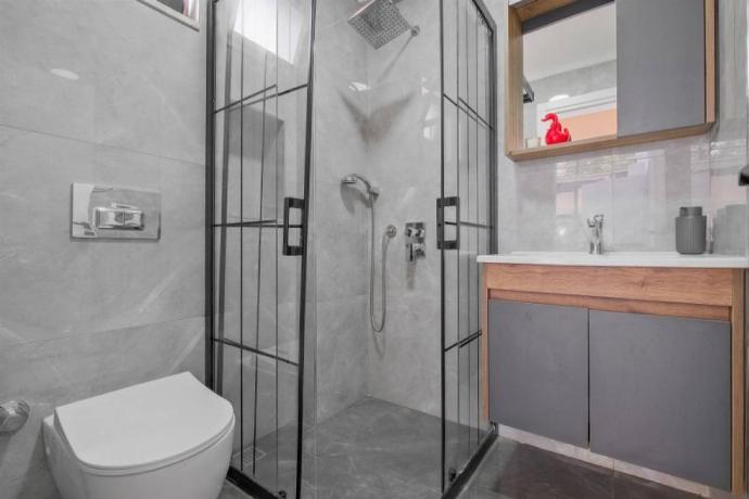  . - Villa Ana . (Photo Gallery) }}