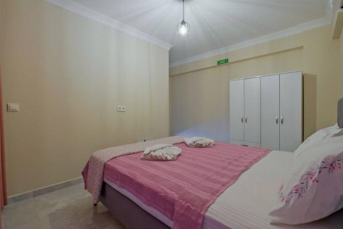  . - Villa Ana . (Photo Gallery) }}