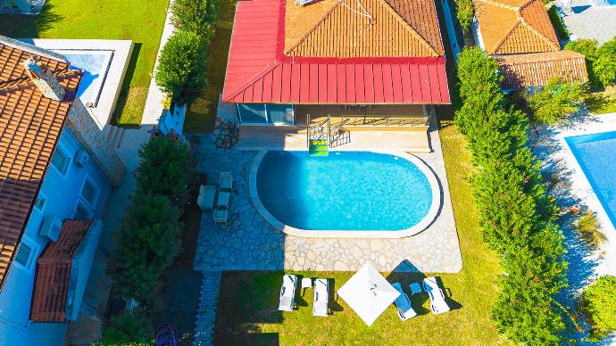  . - Villa Sena . (Photo Gallery) }}