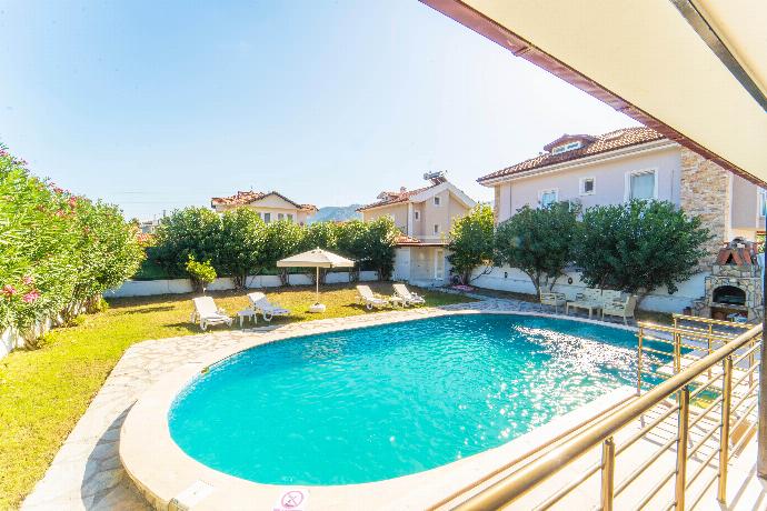  . - Villa Sena . (Photo Gallery) }}