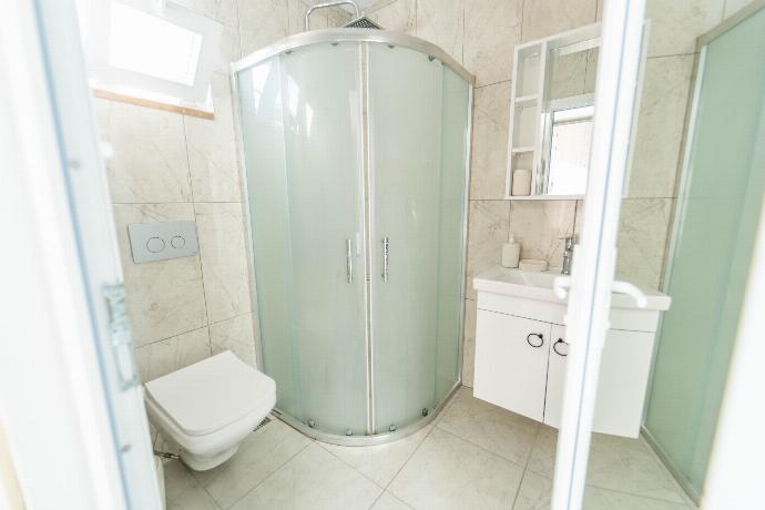  . - Villa Sena . (Photo Gallery) }}