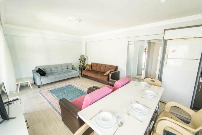  . - Villa Larisa . (Photo Gallery) }}