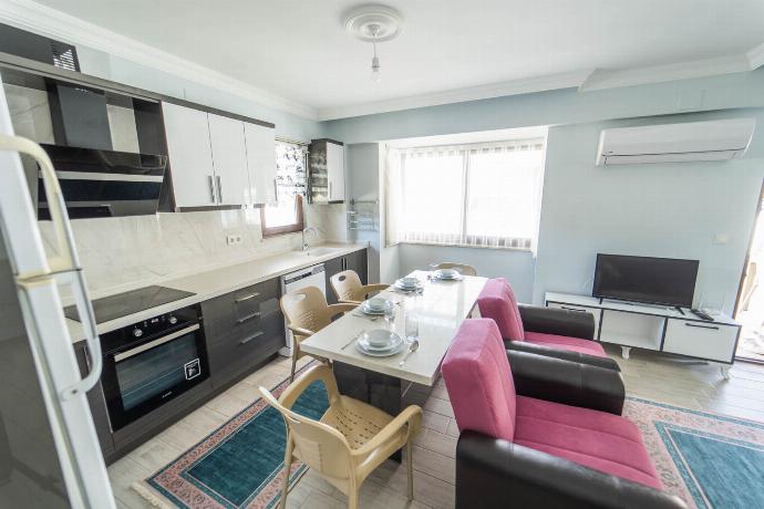  . - Villa Larisa . (Photo Gallery) }}