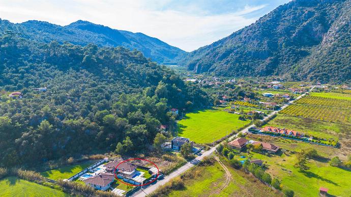  . - Villa Larisa . (Photo Gallery) }}