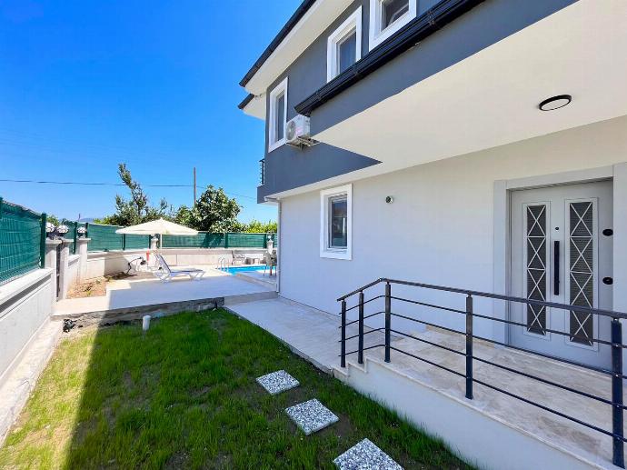  . - Villa Maya . (Photo Gallery) }}