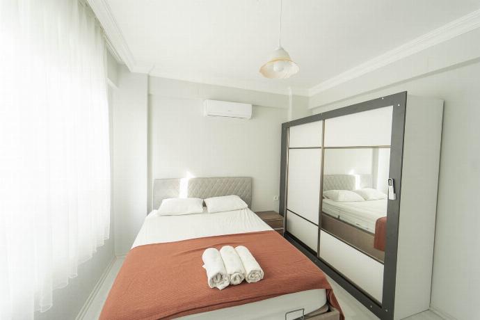  . - Villa Maya . (Photo Gallery) }}