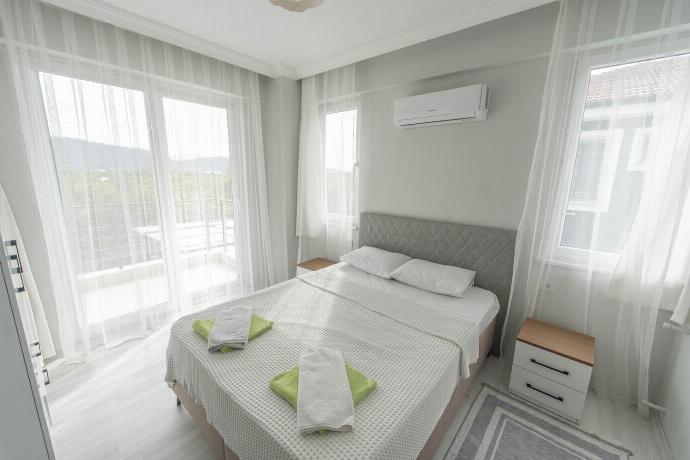  . - Villa Maya . (Photo Gallery) }}