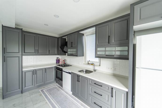  . - Villa Maya . (Photo Gallery) }}