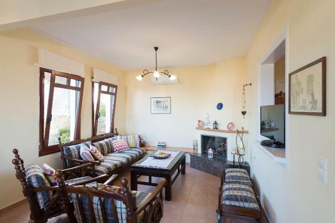  . - Villa Aphrodite . (Photo Gallery) }}