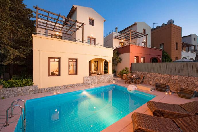  . - Villa Aphrodite . (Photo Gallery) }}
