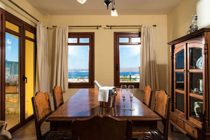  . - Villa Aphrodite . (Photo Gallery) }}