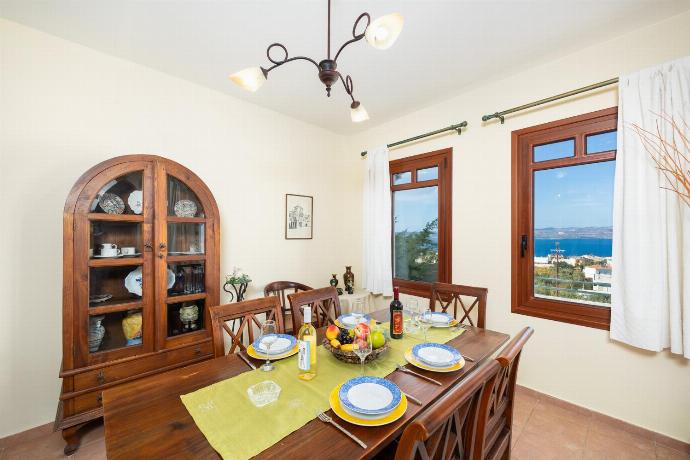  . - Villa Ikaros . (Photo Gallery) }}