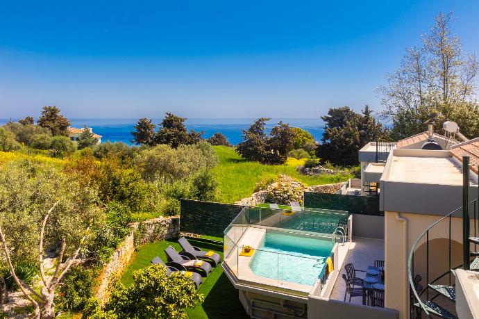 Villa Iris