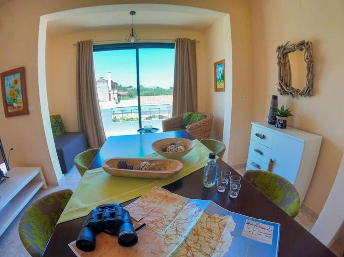  . - Villa Yvonne . (Photo Gallery) }}