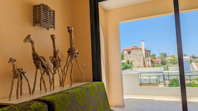  . - Villa Yvonne . (Photo Gallery) }}