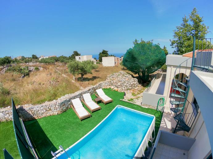  . - Villa Phoebe . (Photo Gallery) }}