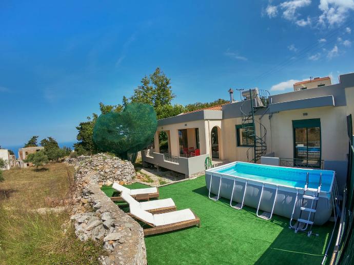  . - Villa Phoebe . (Photo Gallery) }}