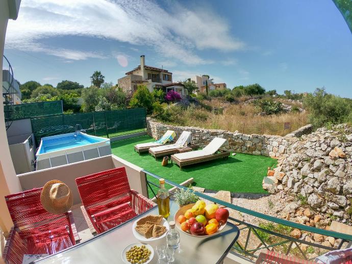  . - Villa Phoebe . (Photo Gallery) }}