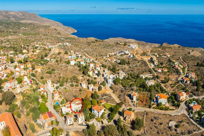 Aerial view showing location of villa . - Villa Phoebe . (Photo Gallery) }}