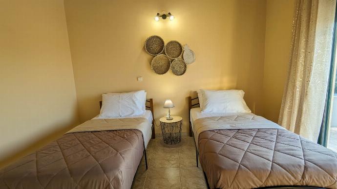  . - Villa Phedra . (Photo Gallery) }}