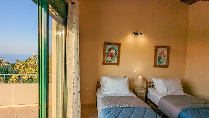  . - Villa Phedra . (Photo Gallery) }}