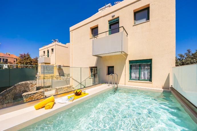 . - Villa Phedra . (Photo Gallery) }}