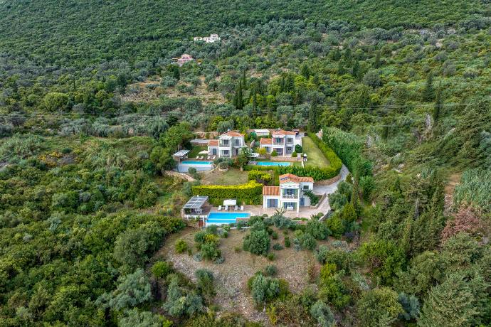  . - Villa Melanthi . (Photo Gallery) }}