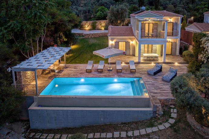 , . - Villa Melanthi . (Photo Gallery) }}