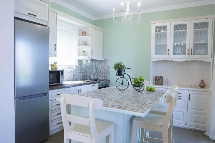  . - Villa Melanthi . (Photo Gallery) }}