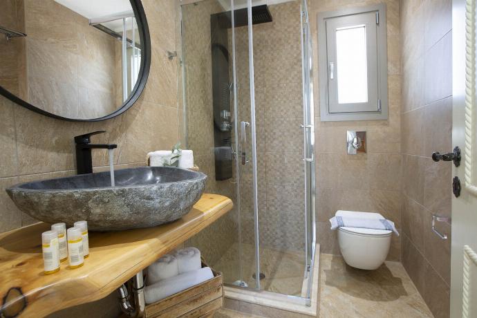  . - Villa Melanthi . (Photo Gallery) }}