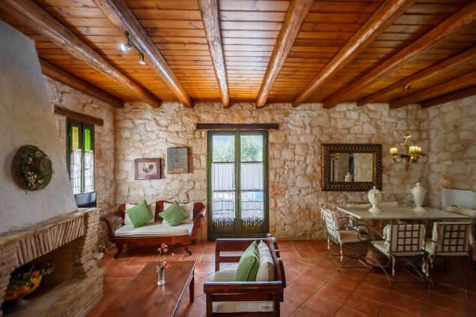  . - Villa Faidra . (Photo Gallery) }}