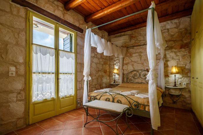  . - Villa Faidra . (Photo Gallery) }}