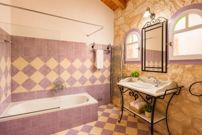 Villa Faidra