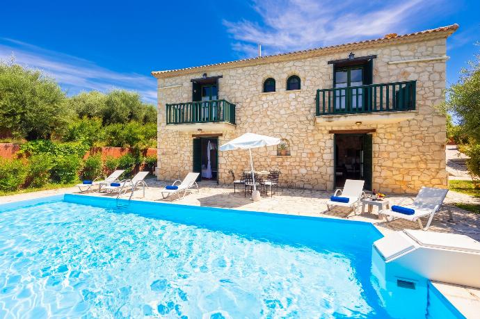 Villa Faidra